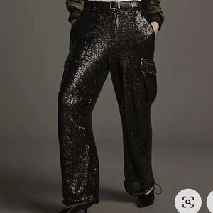 New Anthropologie sequin cargo pants size 6 black